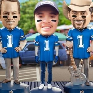 Meet your Posher, Claudio